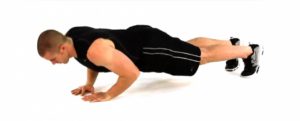 oefeningen triceps close grip push ups